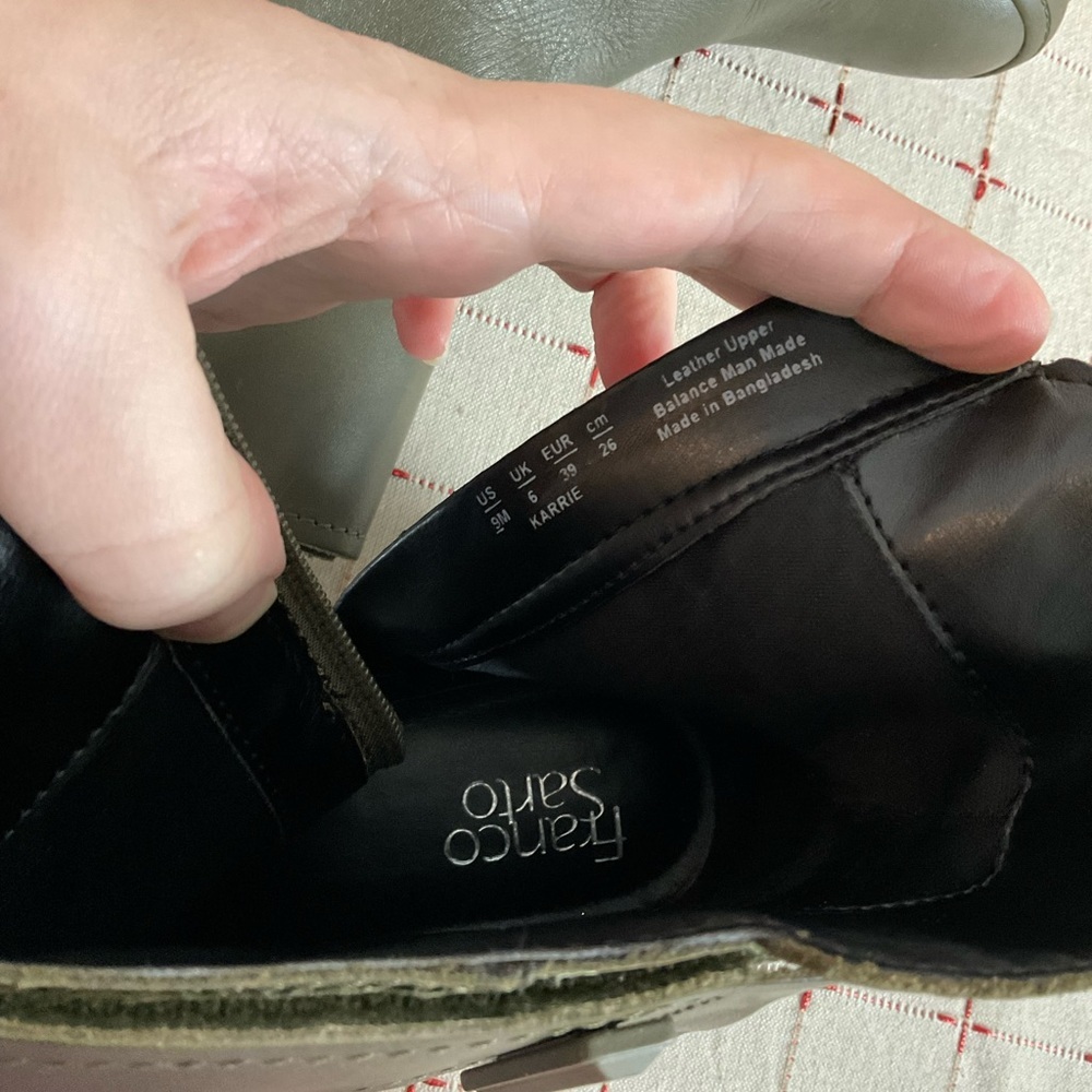 ☘️HP☘️ Franco Sarto “Karrie” Army Green Leather Combat Ankle Boots 9 Thick Sole - Picture 9 of 10